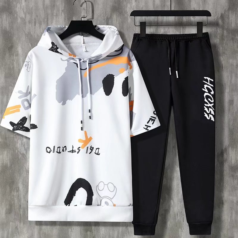 New in Hoodies & Sweatshirts M - Winter Clothing Essentials For Men ulasan dan harga