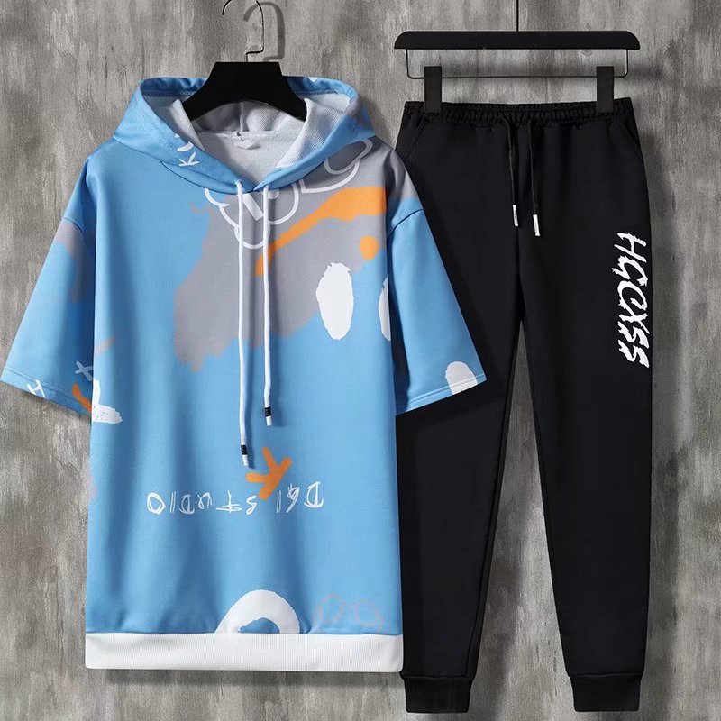 New in Hoodies & Sweatshirts M - Winter Clothing Essentials For Men ulasan dan harga